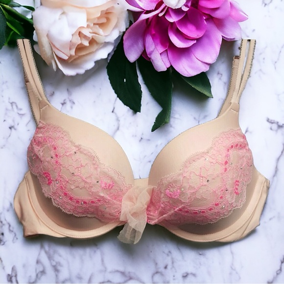 Victoria's Secret Other - NWT Dream Angels Light Pink & Lace Push-up Bra